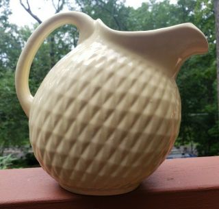 Vintage Signed Hull Diamond Quilt Pitcher Light Yellow Butter Cond