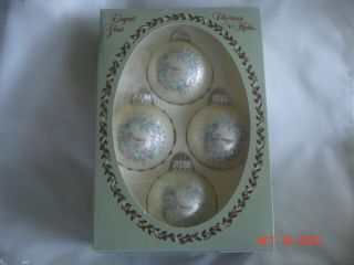 Boxed Set 4 Vtg.  Krebs Iridescent Bird In A Wreath Frosted White Glass Ornaments