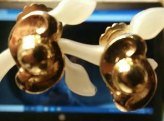 Vintage Jewelry: 1/2 " Gold Tone Barclay Clip On Earrings 04 - 18 - 2020