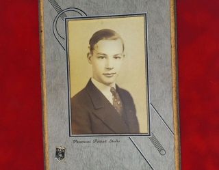 Photo,  Vintage Paramount Portrait Studio - Handsome Young Man Teen Boy 1930s Era