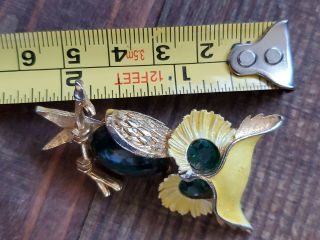 Vintage gold toned Jelly Belly owl brooch Green crystal eyes 2