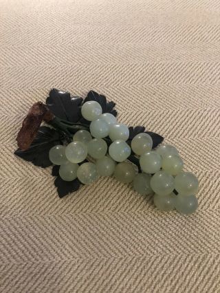Vintage Stone Jade Green Grape Cluster With Carved Leaves 7.  5 " Mcm