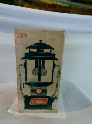 Vintage Coleman Lantern 220f W/ Box 4/72