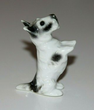 Vtg 2.  25 " Sitting Up Begging Terrier Dog,  Numbered Figurine,  Black & White