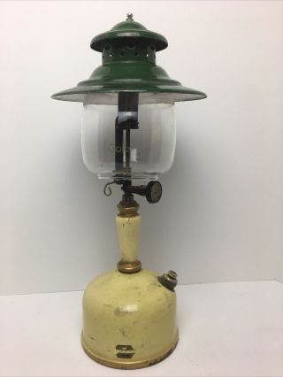 Vintage 1930’s Coleman Lantern Model 143 W/ Glass