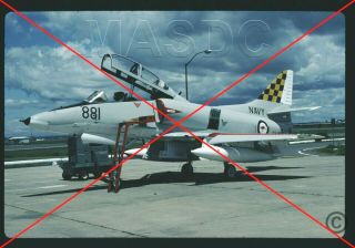 520 - 35mm Kodachrome Aircraft Slide - Ta - 4g Skyhawk 154912 Aussie Navy 881 1976