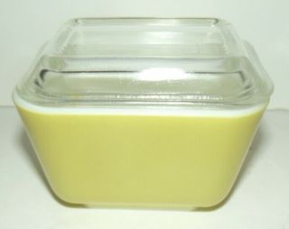 Vintage 1950 ' s Pyrex Yellow 501B 1 1/2 cup Refrigerator Bowl Dish with Lid 3