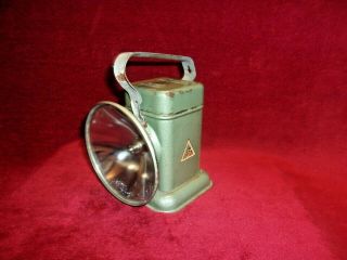 Vintage Delta Electric Co.  Mid - Century 6 Volt Lantern