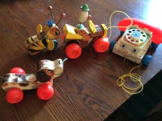 4 Vintage Fisher Price Wood Pull Toys Chatter Phone,  Bee,  Little Snoopy & Jalopy