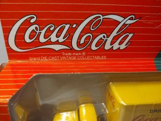 Vintage Vehicles Drink Coca - Cola Bottle Logo 1:64 Toy Ford F7 Simi Truck 2