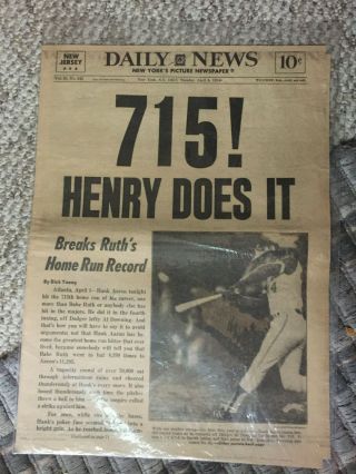 715 Henry (aaron) Does It,  April 9,  1974 York Daily News