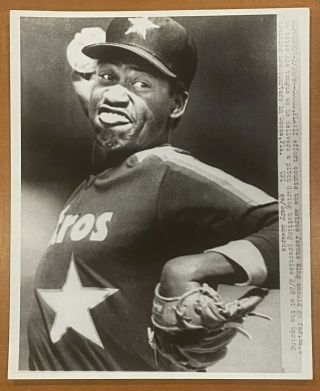 Houston Astros 1984 Jerome King 8x10 Upi Press Photo Pitching W Tongue Out Retro