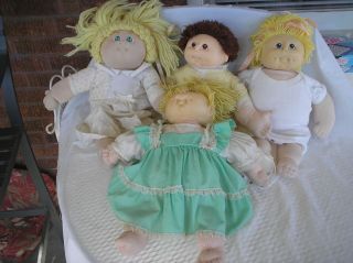 Vtg 4 Cabbage Patch Dolls Specially Hand Made Designed By Verona Veeser 1984