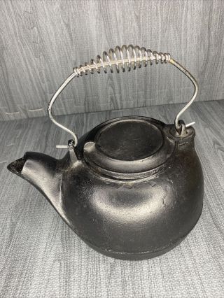 Antique Cast Iron Teapot Tea Kettle Solid Very Rare Metal Handle Cabin Life 3