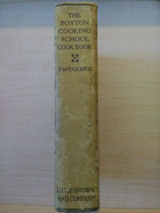 The Boston Cooking School Cook Book VINTAGE 1930 1931 Fannie Merritt Farmer HC 2