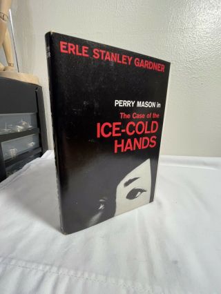 Vintage Perry Mason Mystery Case Of The Ice - Cold Hands.  Hardcover Book 1962