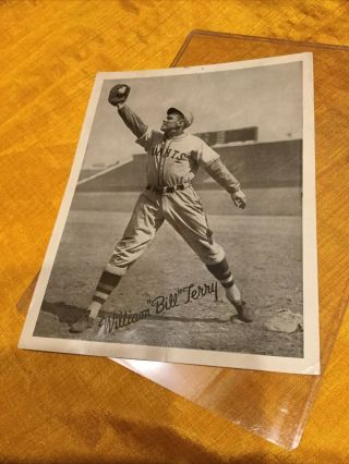 Vintage William “bill” Terry York Giants 8x6 Black & White Photo