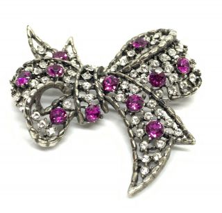 Vintage Weiss Purple Clear Rhinestone Bow Ribbon Pin Brooch Signed 2”