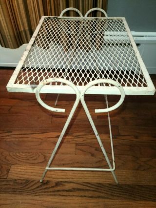 Vintage Wrought Iron Mesh Metal Patio Accent Table Plant Stand White Mid - Century 2