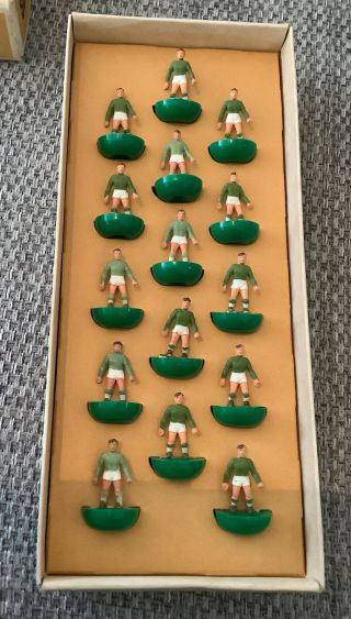 VINTAGE SUBBUTEO RUGBY TEAM IRELAND / SOUTH AFRICA BOXED. 3