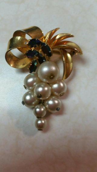 Vintage Brooch With Faux PEARL GRAPE CLUSTER AND TEAL STONES 2