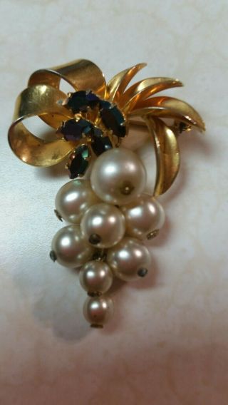 Vintage Brooch With Faux PEARL GRAPE CLUSTER AND TEAL STONES 3