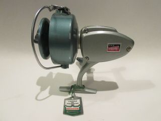 Vintage Heddon 242 Spinning Reel NIB 2