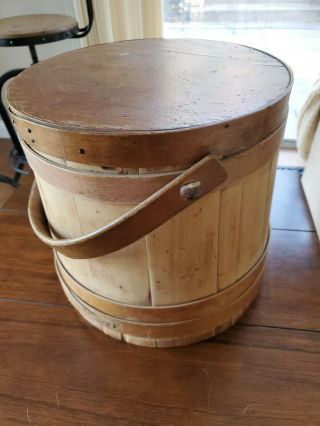 Antique - Primitive Wooden Firkin - Sugar Bucket With Four Finger Overlap