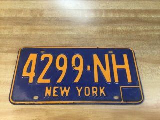 Very Good Vintage 1960’s York State License Plate (4299 - Nh)