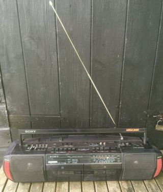 Vintage SONY CFS - DW30L MegaBass Ghetto Blaster Boombox Radio Twin Cassette Tape 2