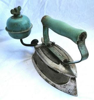 Vintage/antique Trump Pumpless Petrol Comfort Iron Made In Australia (brisbane)