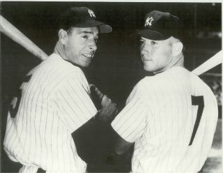 Joe Dimaggio & Mickey Mantle York Yankees B & W Large Reprint 11 " X 14 "