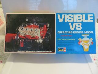 1977 Revell Visible V - 8 Engine