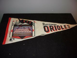 Vintage 1973 Baltimore Orioles Felt Pennant