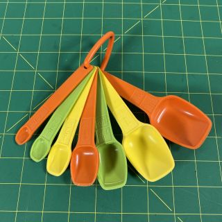 Vintage Tupperware Measuring Spoons,  Harvest Orange Green Yellow,  1/8 Tsp - 1 Tbsp