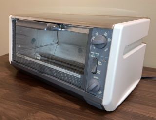 Extra Black,  Decker Spacemaker Toaster Oven Tro Series