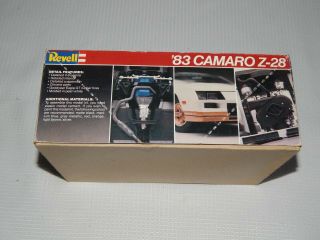 Vintage Revell ' 83 Camaro Z - 28 Molded in Pearl White Open Box From 1983 2