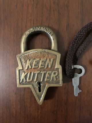 Rare 1906 Antique E.  C.  Simmons Keen Kutter Advertising Padlock With Key