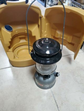 Coleman Premium Powerhouse Dual Fuel Lantern And Vintage Yellow Case