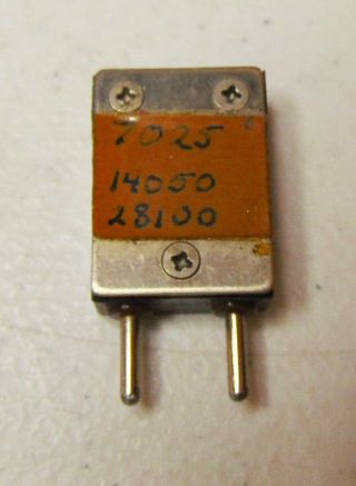 7025 Kc 40 Meter Ham Radio Ft - 243 Vintage Crystal Also Marked 14050 And 28100
