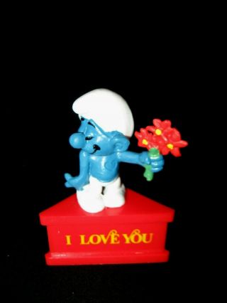 Vintage 1980’s Smurf A Gram I Love You Smurfs Flower Figure Peyo Valentine 