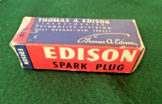 Antique Vintage Edison 39 - T Spark Plug In
