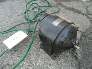Vintage Westinghouse Electric Motor 1725 RPM 1/4 hp Single Phase 2