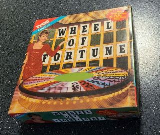 Vintage Wheel Of Fortune Board Game Tyco Games1992 Model 7077 Vanna White