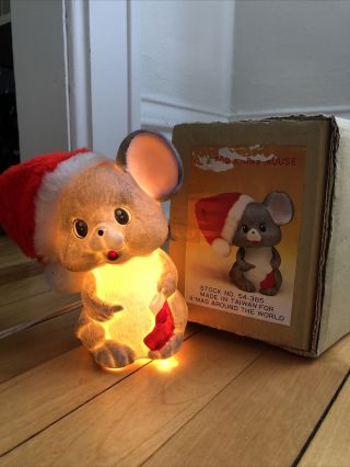 Vintage Christmas Xmas Around The World Light Up Plug In Ceramic Mouse Santa Hat