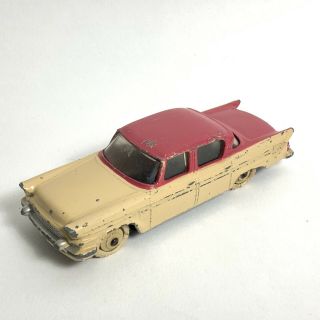 Vintage 1960’s Dinky Toys 180.  Die - Cast Vehicle Car - Packard Clipper Pink Cream