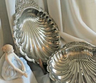 Vintage Oneida Silver Plated 14 " Large Clam Shell Serving Dishes.  Beauty Display