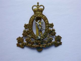 Vintage Royal Canadian Corps Of Signals,  Brass Hat Badge
