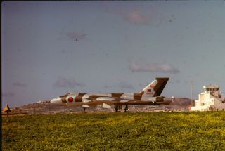 35mm Slide - Avro Vulcan - Xm605 - 101 Sqn - Luqa Malta - Nov 76