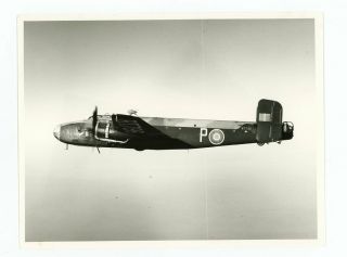 Photograph Of Handley Page Halifax A.  9 Rt796 In Flight